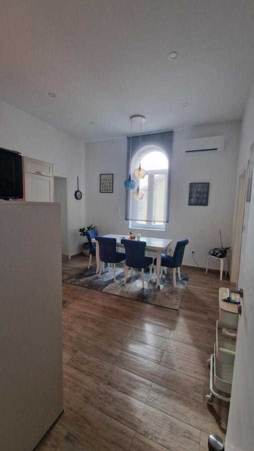 Chika Apartment Рийека Екстериор снимка