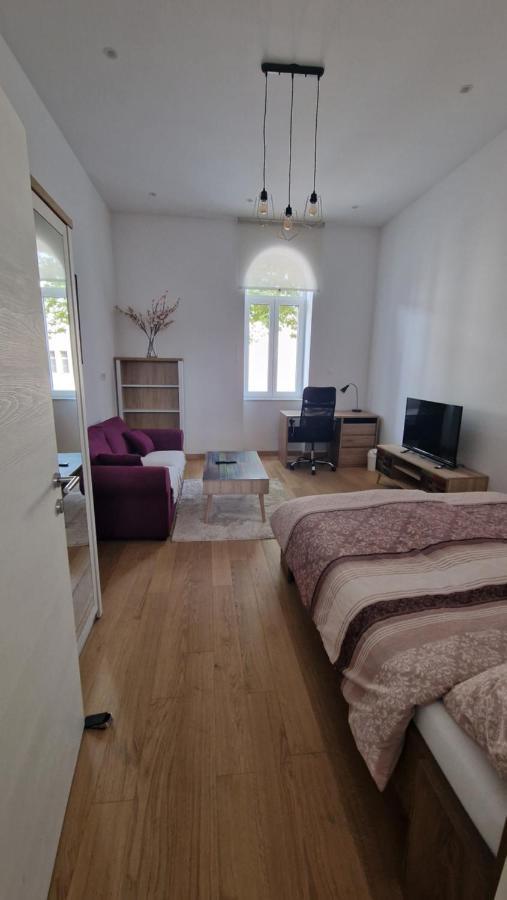 Chika Apartment Рийека Екстериор снимка