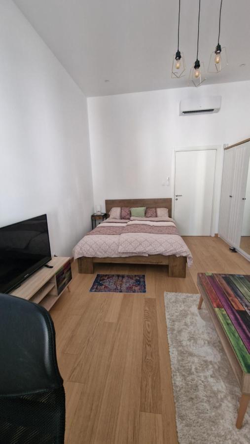 Chika Apartment Рийека Екстериор снимка